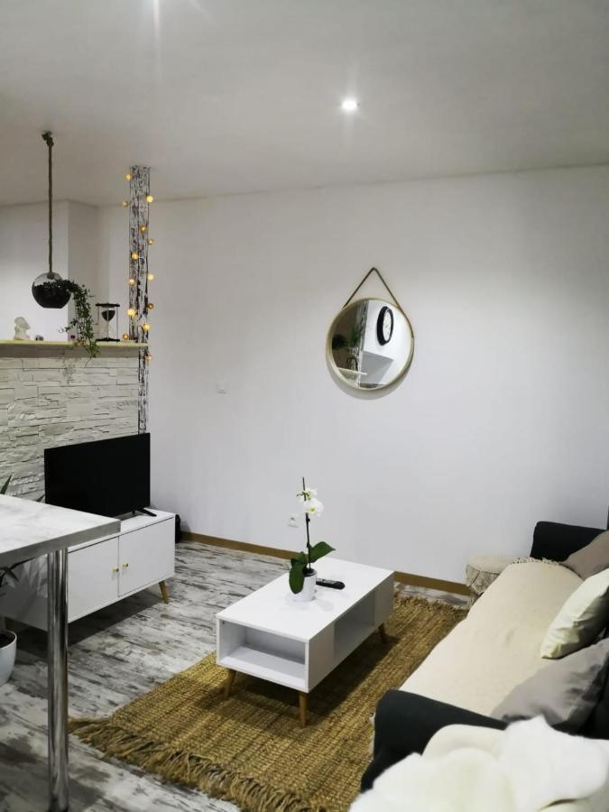Studio zen et cosy, neuf en pleine ville Saint-Claude Esterno foto